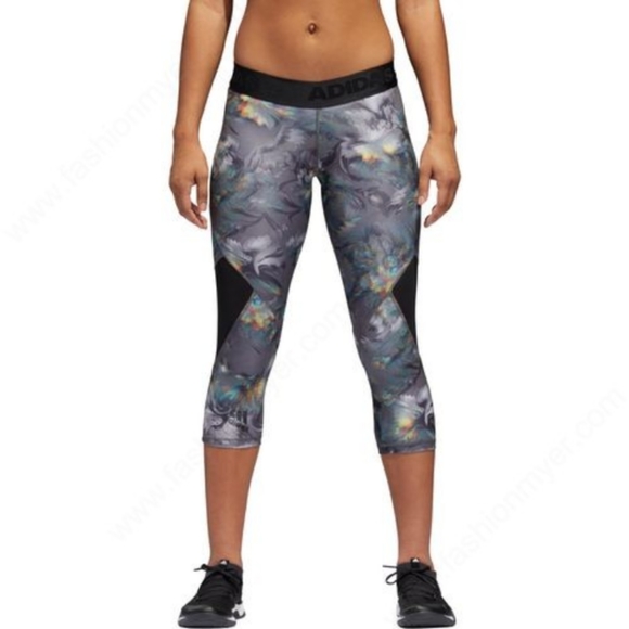 Adidas lot of 2 PC'S Crop compression/ workout Top - Picture 7 of 7